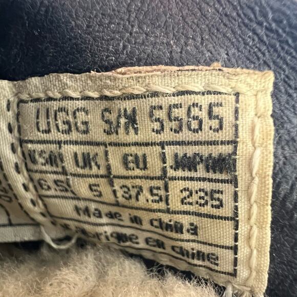 UGG Isabella Black Suede and Shearling Heeled Clogs Women's 6.5 US - Picture 9 of 9